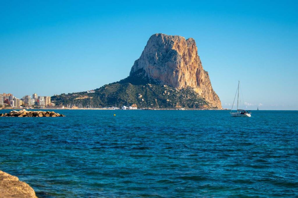 Ruta Peñón de Calpe que hacer en Moraira en invierno